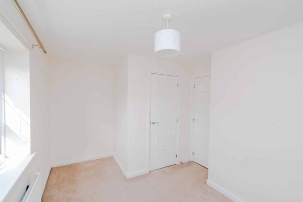 Hallum Way, Hednesford, Cannock - Photo 1