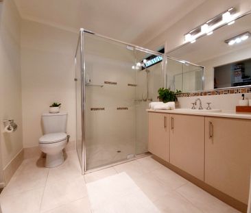 Leafy Family Home with Entertainer's Oasis! - Photo 1