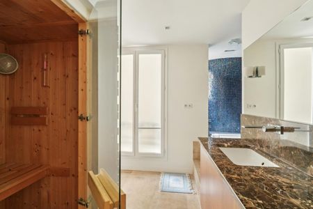 Location Appartement 3 pièces Meublé 95m² PARIS 16ème - Photo 4