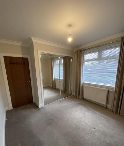 2 bedroom semi-detached house to rent - Photo 5