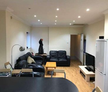 City Road, Cardiff, CF24 - Photo 1