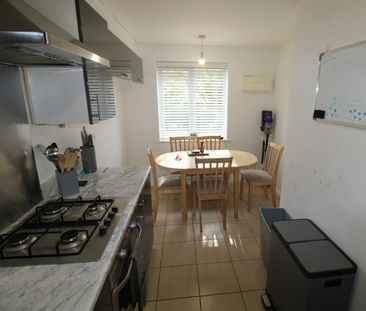 Balata Way, Staffordshire, Burton upon Trent, DE13 - Photo 3