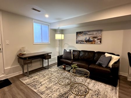 For Lease - 49 Leslie Street Unit# Bsmt, Toronto, Ontario - Photo 4