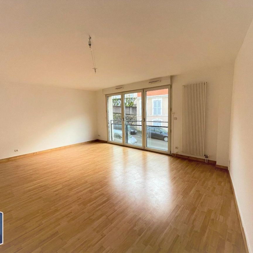 Location Appartement 4 pièces 103m² LE MANS 72000 - Photo 1