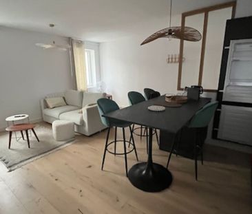 Location Appartement 2 pièces 38m² - Photo 3