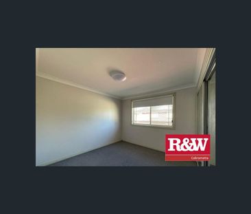 4/33-39 Avoca Road, Canley Heights, NSW 2166 - Photo 1