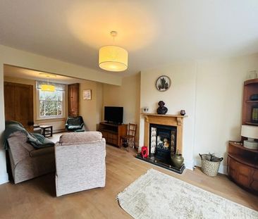 Arthur Road, Stratford-upon-Avon, CV37 - Photo 1