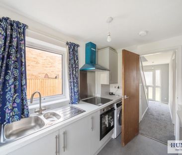 3 bedroom House To Let - Photo 4