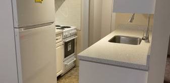 **HENRY CRT** Beautiful 2 Bedroom - Photo 2