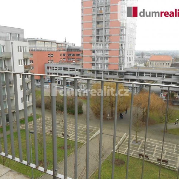 Pronájem bytu 1+kk a garsoniéry 35 m² - Photo 1