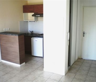 Location Appartement 2 pièces 37m² MAUVEZIN 32120 - Photo 2