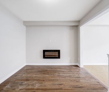 For Lease - 22 Goulston Street, Brampton, Ontario - Photo 6