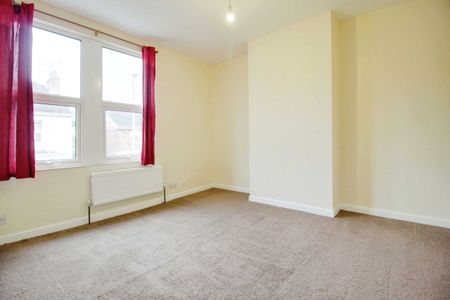 40a Curtis Street, Swindon, Swindon, SN1 - Photo 3