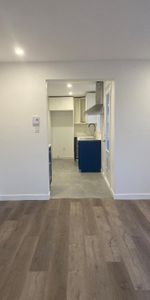 4 1/2 avec une grande cour - Photo 3