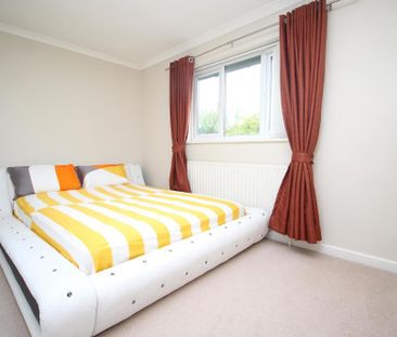 4 bedroom detached house to rent - Photo 6