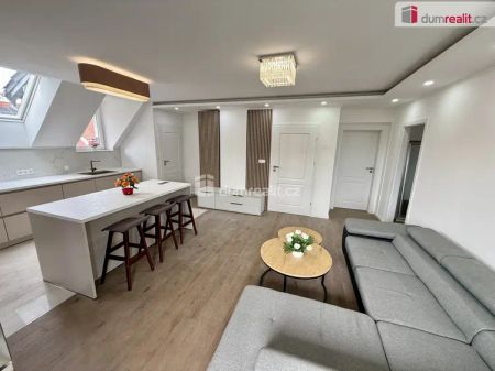 Pronájem prostorného bytu 4+kk se zahradou, 85 m, Velké Přílepy - Photo 2