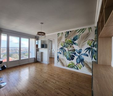 Location Appartement 4 pièces 67m² - Photo 1