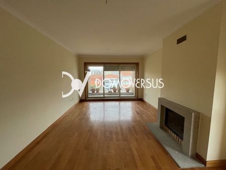 Apartamento T2+1 em Porto - Photo 3