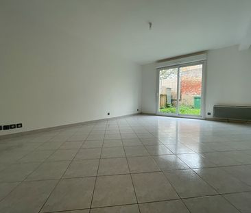 Location Maison 4 pièces 84m² - Photo 1