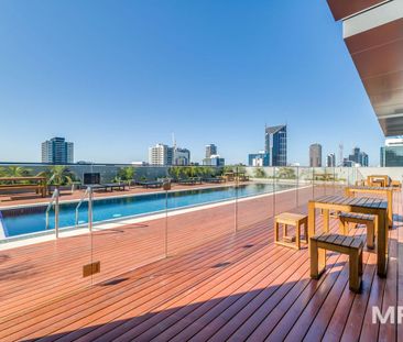 1216/199 William Street, Melbourne - Photo 4