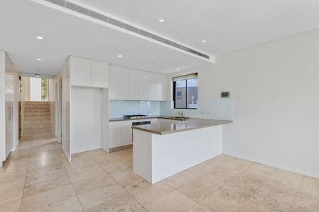 3/228 Old South Head Road, Bellevue Hill NSW 2023 - Apartment For Rent | Domain - Photo 4