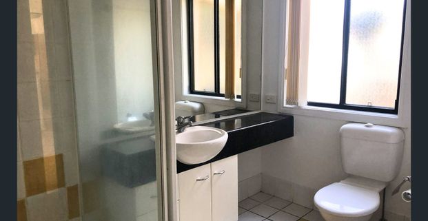 Easy Living Family Home in Prime Noosaville Location - Photo 1