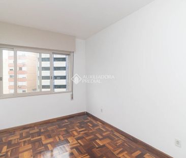 Apartamento com 1 quarto e 70m² para alugar em Centro Histórico, Po... - Photo 2