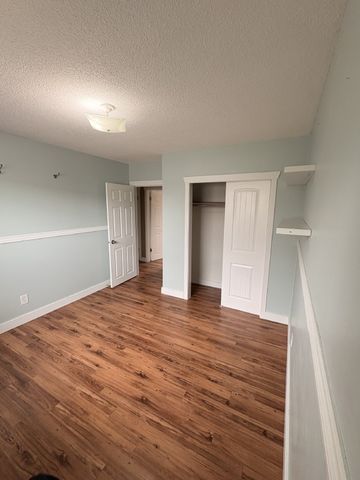 CABOSURA 900 Vedder Crescent - UPPER - Photo 3