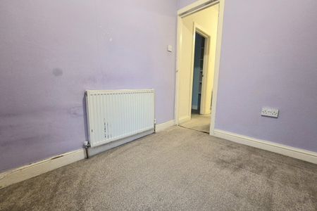 Florence Street - Photo 2