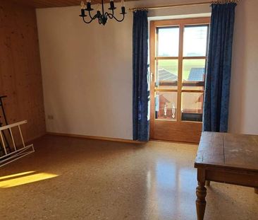 3-Zimmerwohnung im 1.OG mit 2 Balkonen / EBK und Kachelofen - Photo 5