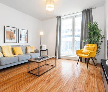 2 Bed Flat, Bromsgrove Street, B5 - Photo 1