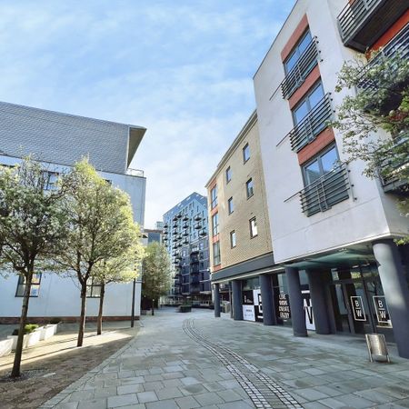 2 bedroom apartment to rent - Photo 4