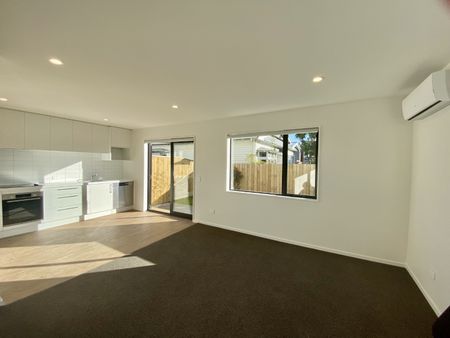 1/112 Burke Street, Addington - Photo 4