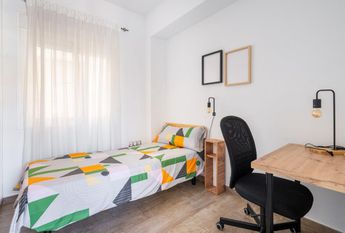 Almeria, Andalusia 04002