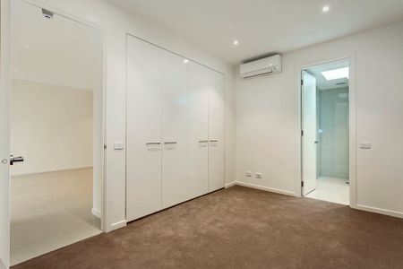 Thinking of selling? Contact our agent - Photo 5