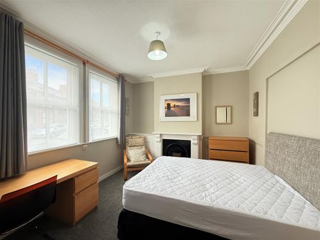 21 Friars Road - Photo 5