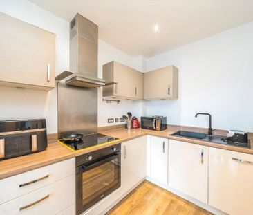 1 bedroom flat to rent - Photo 4