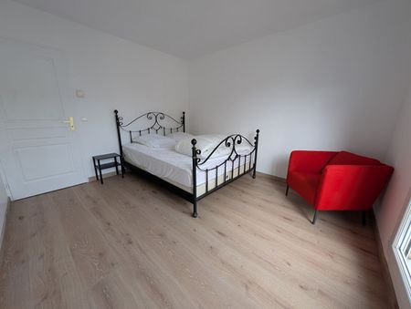 Location Appartement 4 pièces 91m² - Photo 5