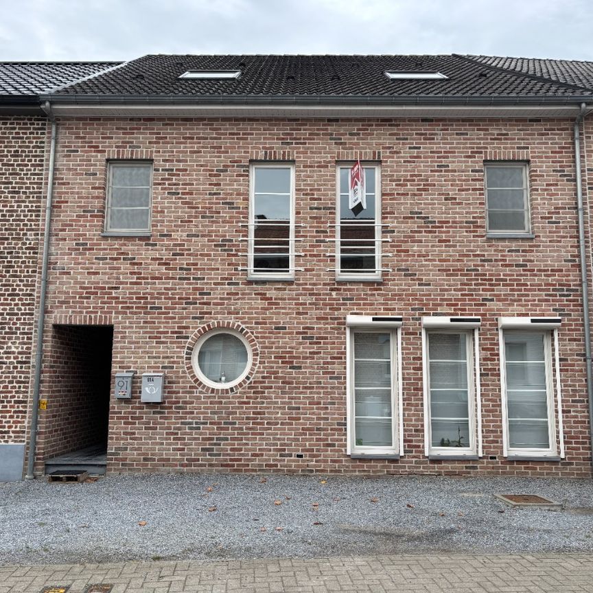 Instapklaar duplexappartement in Heers - Photo 1