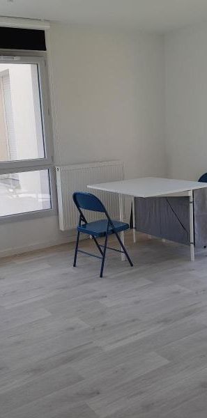 Location Appartement 2 pièces 47m² ROUBAIX 59100 - Photo 1