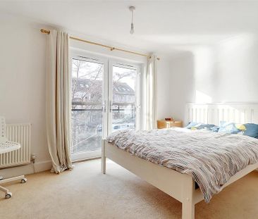 3 bedroom apartment to rent - Photo 4