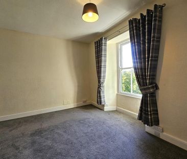 3 bedroom detached house to rent - Photo 5