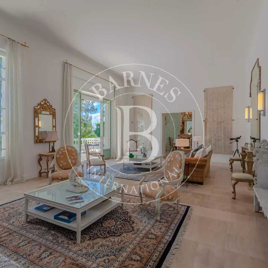 CAP D'ANTIBES - VILLA BOURGEOISE - 6 CHAMBRES - Photo 1