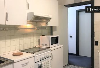 milan, Lombardy 20122