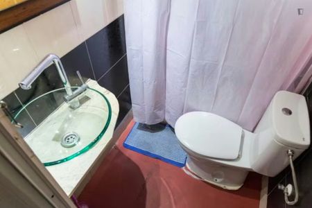 Avenida de los Toreros, Madrid, Community of Madrid 28028 - Foto 4