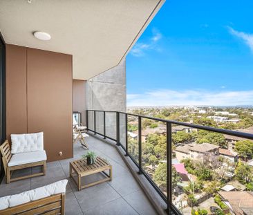 Stunning 2 Bedroom Furnished Apartment + Ocean Views - Photo 5