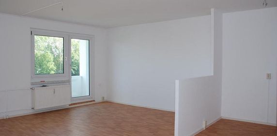 Wunderschöne Familienwohnung mit Einbauküche - Photo 2