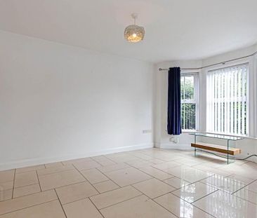6 Kingsway Court, Kings Road, Belfast, BT5 7EW - Photo 1