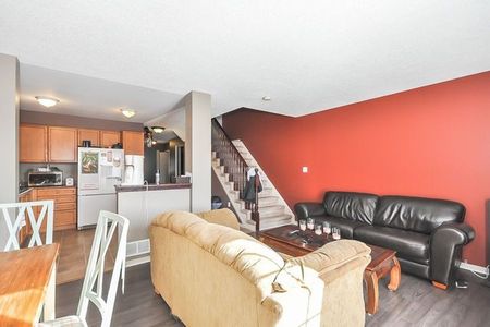1155 Gordon St • A, Guelph - Photo 2
