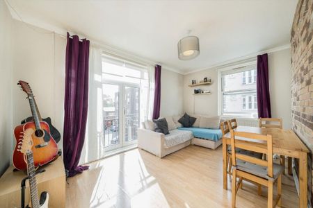 2 bedroom flat to rent - Photo 4